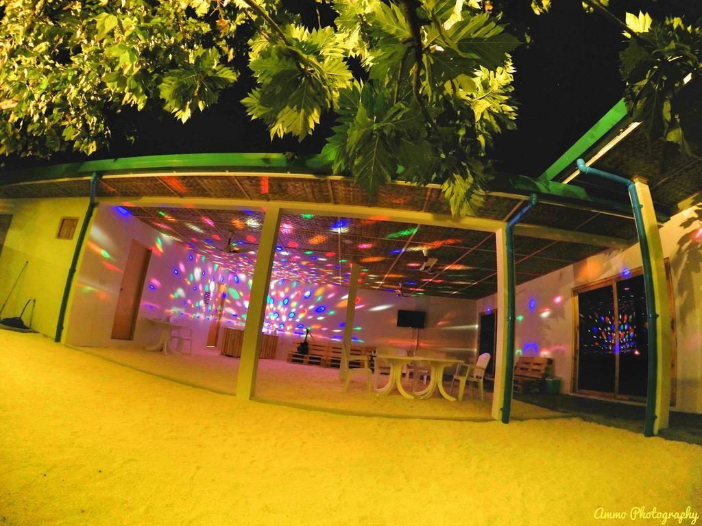 Hotel Crystal Dhiffushi Exterior foto